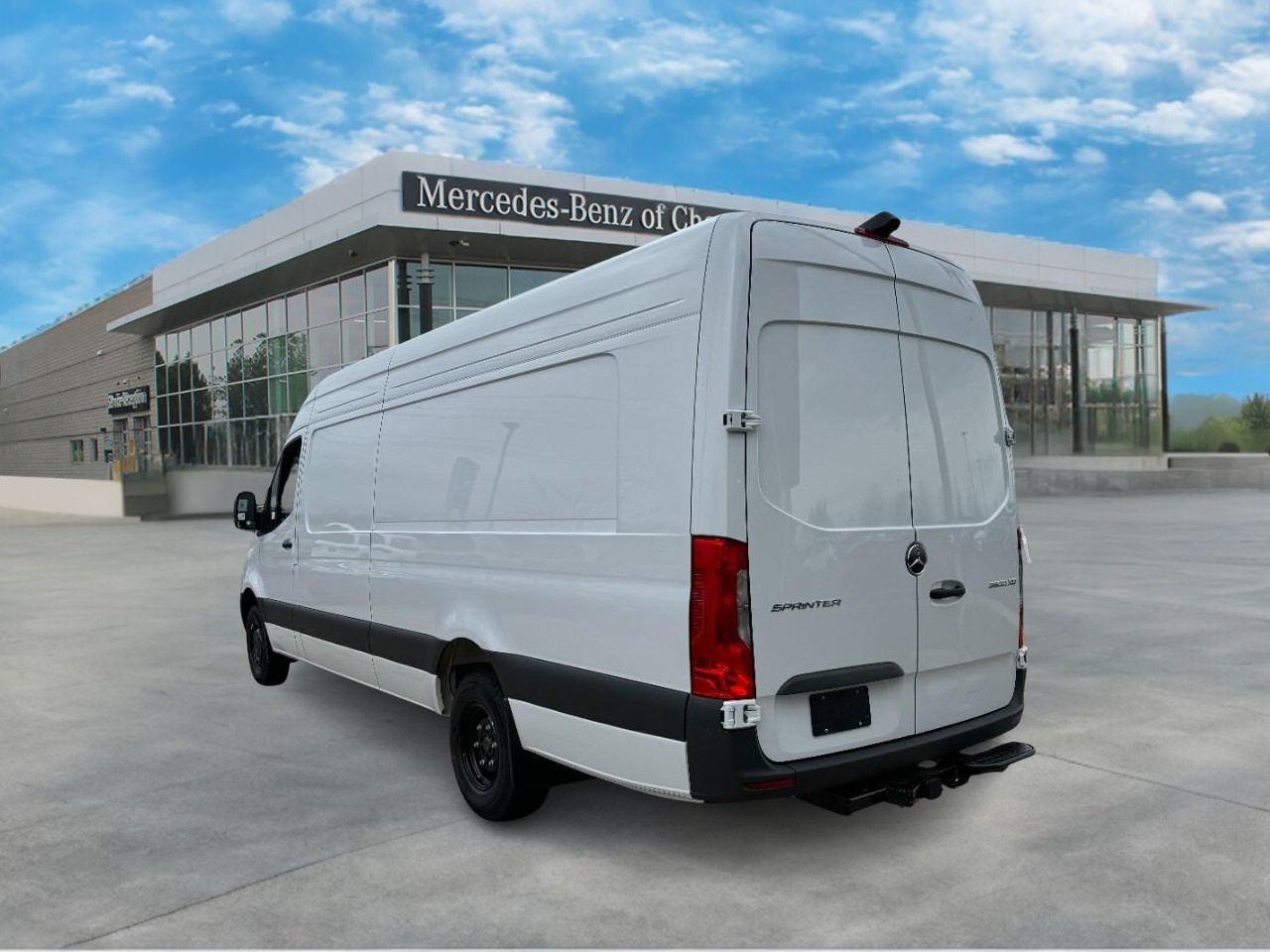 Mercedes-Benz Sprinter Cargo Van Vehicle Full-screen Gallery Image 3