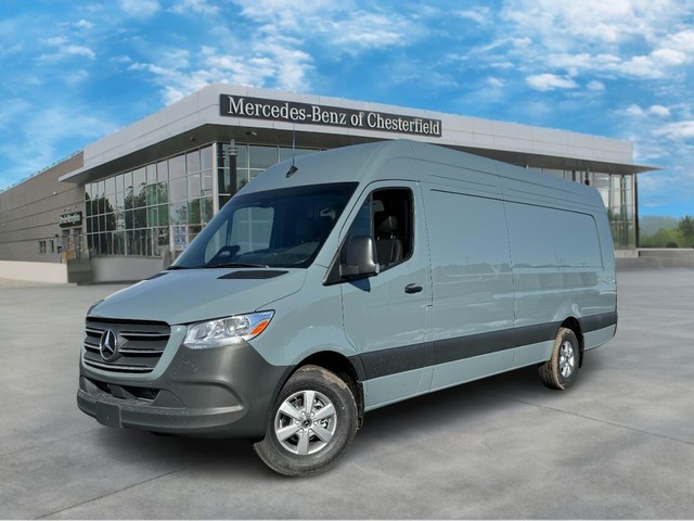 more details - mercedes-benz sprinter cargo van