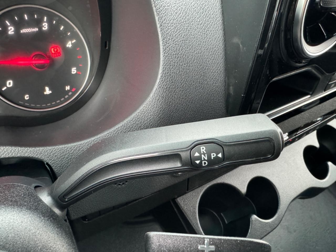 Mercedes-Benz Sprinter Cargo Van Vehicle Full-screen Gallery Image 31