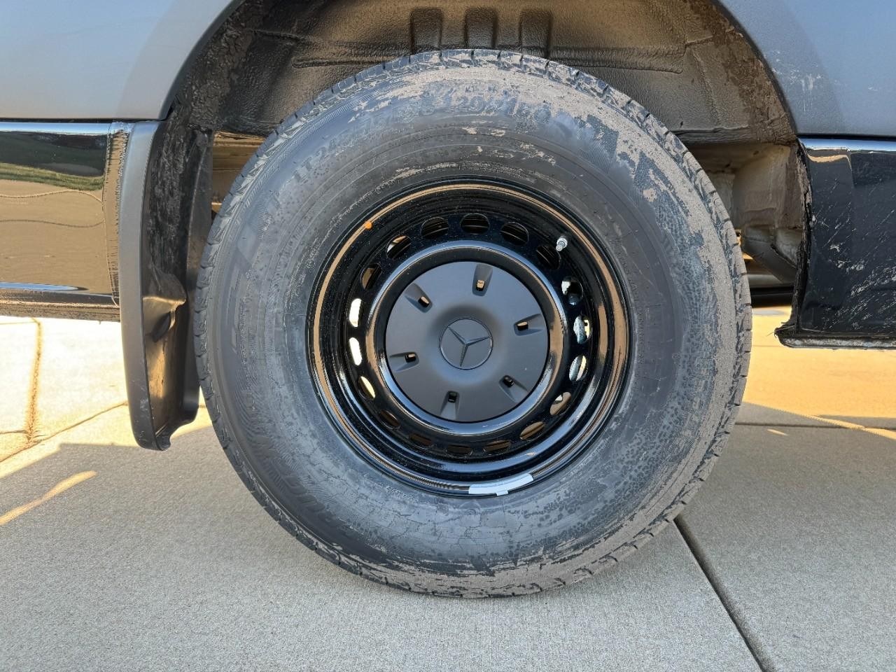 Mercedes-Benz Sprinter Cargo Van Vehicle Full-screen Gallery Image 5