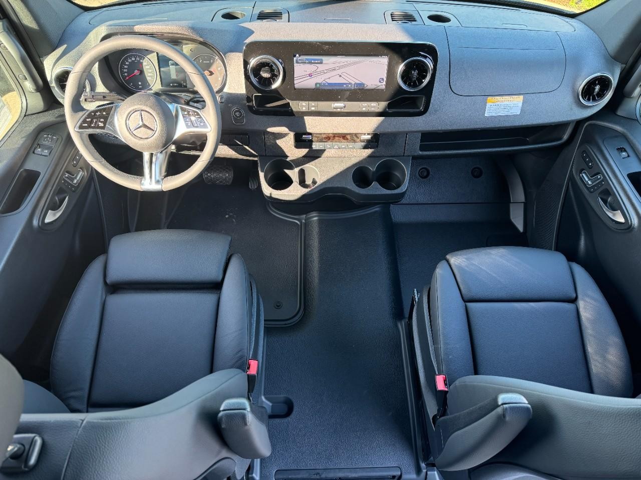 Mercedes-Benz Sprinter Cargo Van Vehicle Full-screen Gallery Image 6