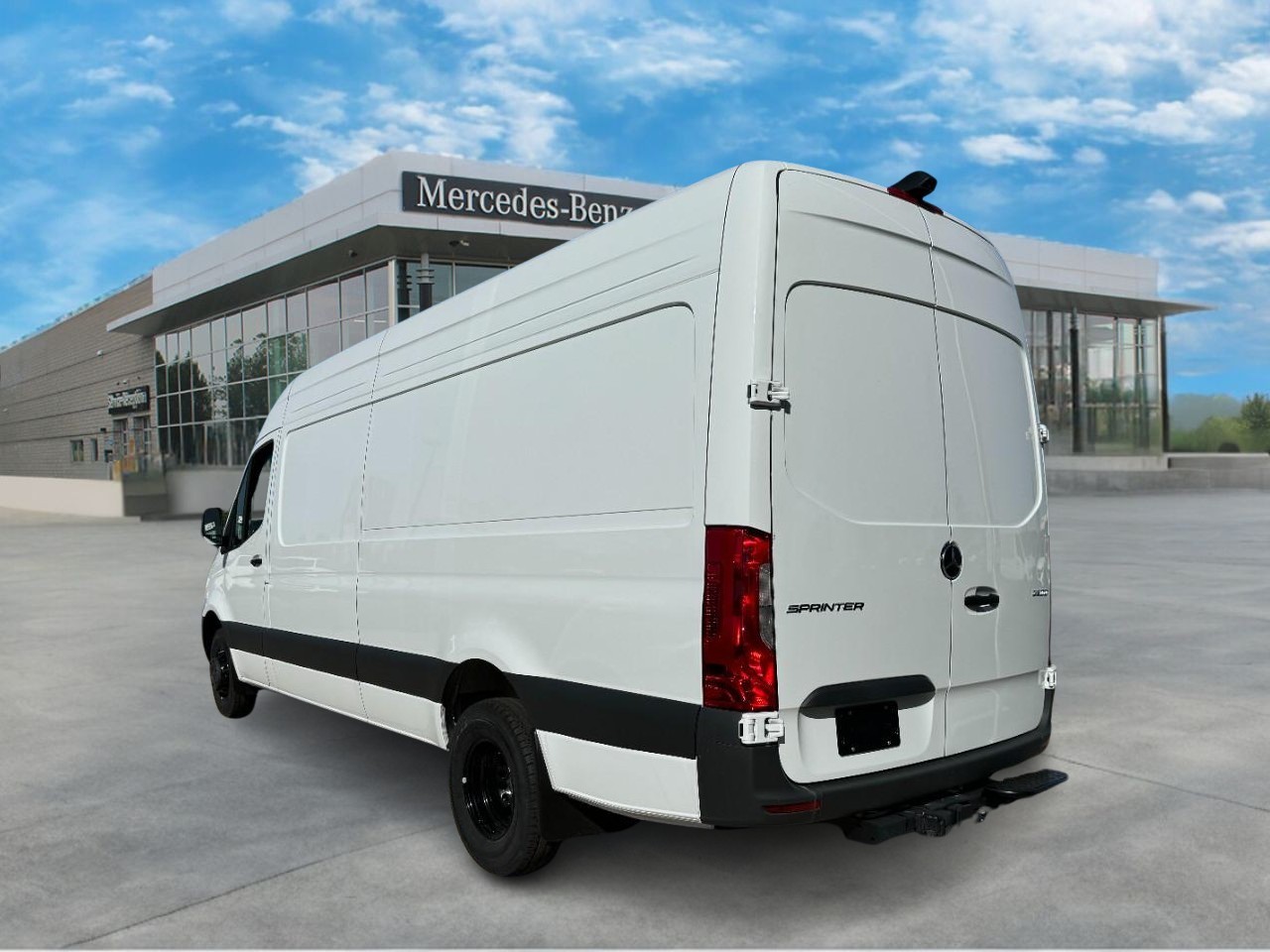 Mercedes-Benz Sprinter Cargo Van Vehicle Full-screen Gallery Image 3