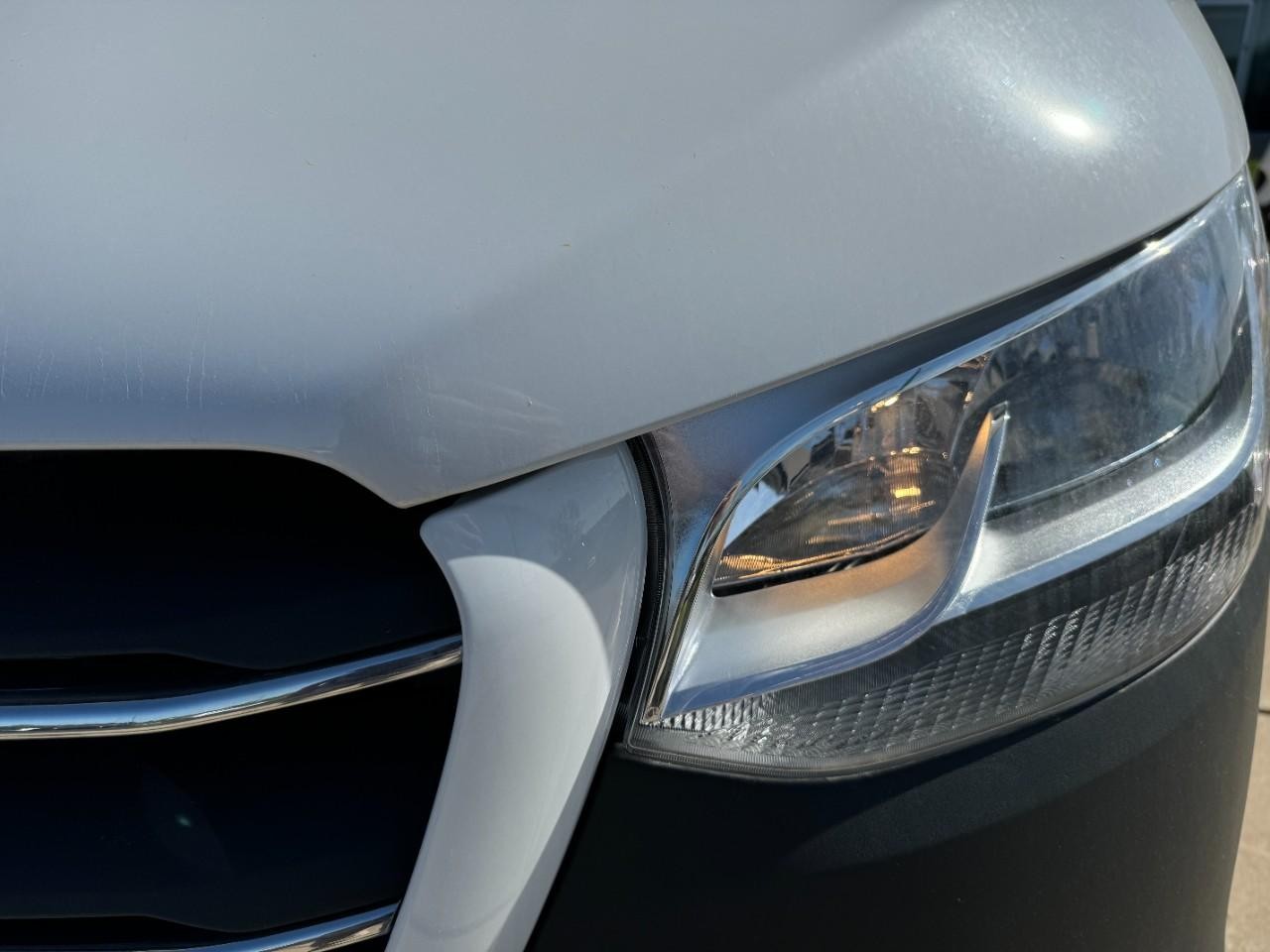 Mercedes-Benz Sprinter Cargo Van Vehicle Full-screen Gallery Image 8