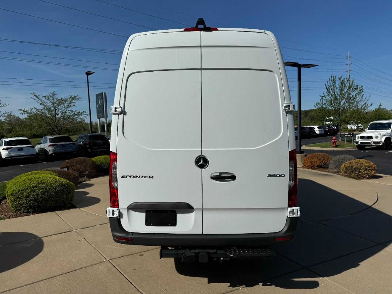 Mercedes-Benz Sprinter Cargo Van Vehicle Full-screen Gallery Image 12
