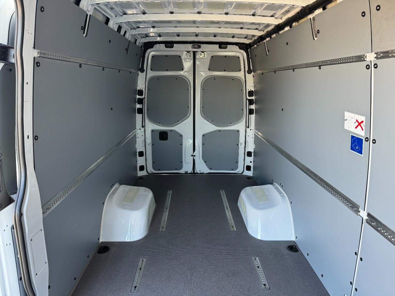 Mercedes-Benz Sprinter Cargo Van Vehicle Full-screen Gallery Image 15