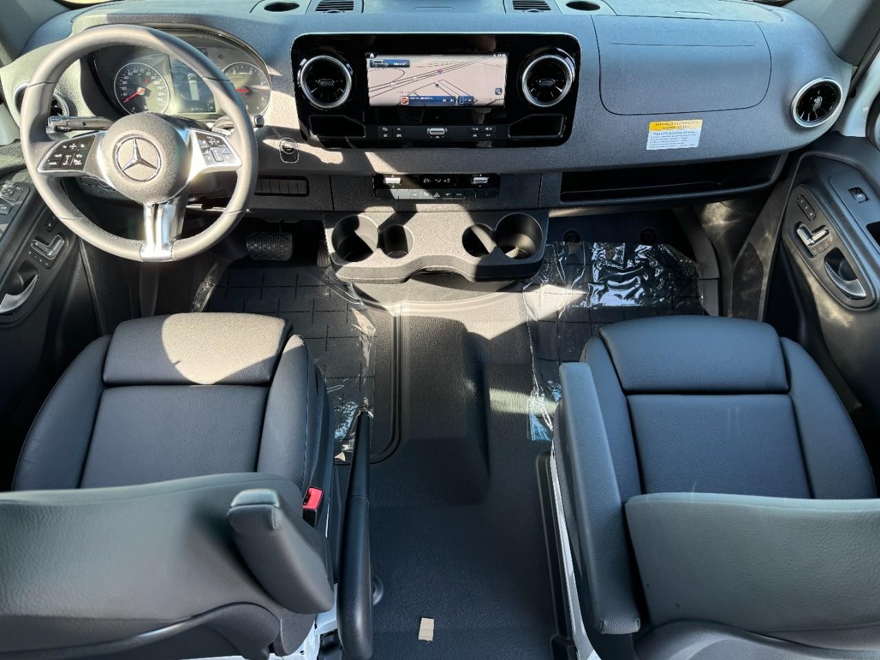 Mercedes-Benz Sprinter Cargo Van Vehicle Full-screen Gallery Image 16