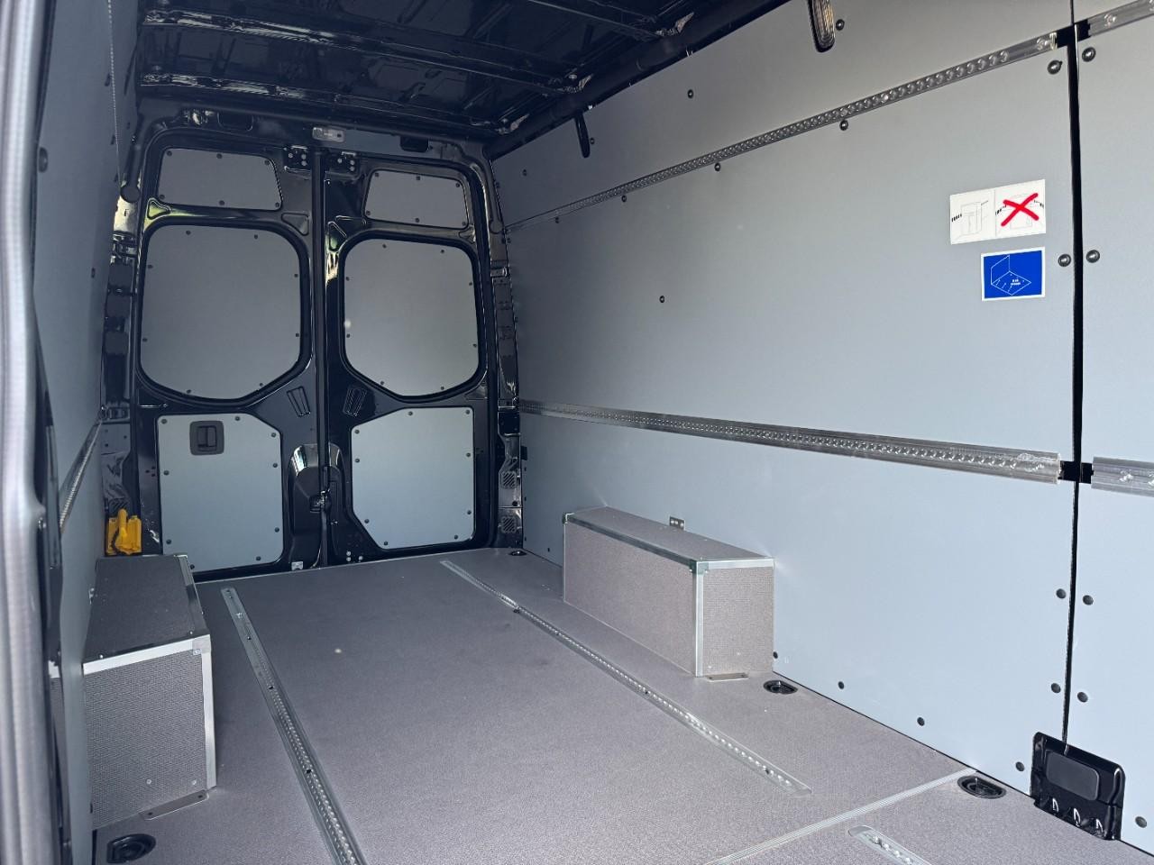 Mercedes-Benz Sprinter Cargo Van Vehicle Full-screen Gallery Image 12