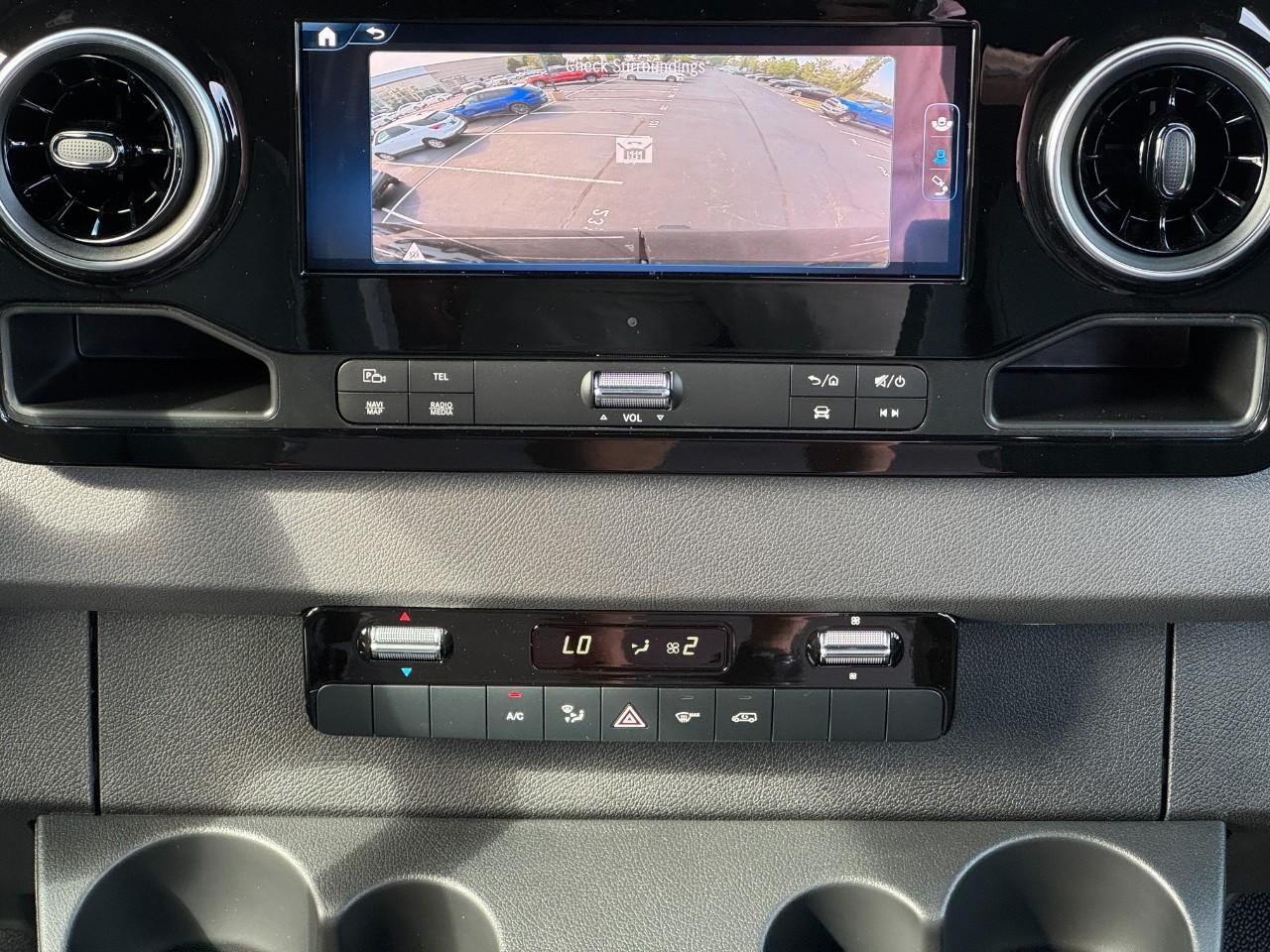 Mercedes-Benz Sprinter Cargo Van Vehicle Full-screen Gallery Image 16