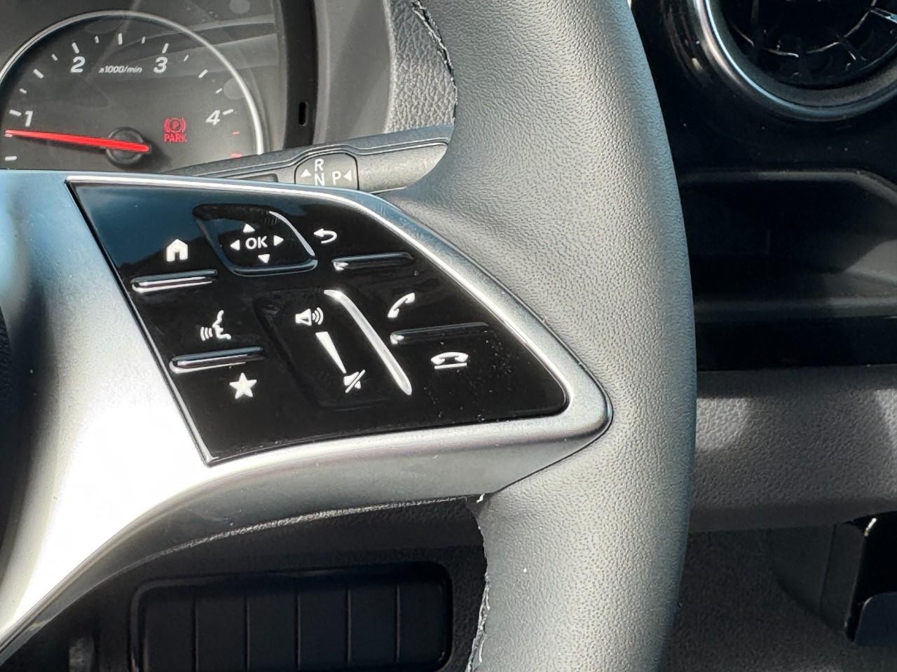 Mercedes-Benz Sprinter Cargo Van Vehicle Full-screen Gallery Image 24