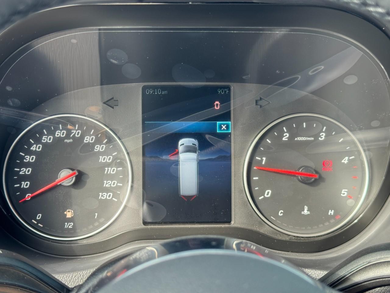 Mercedes-Benz Sprinter Cargo Van Vehicle Full-screen Gallery Image 25