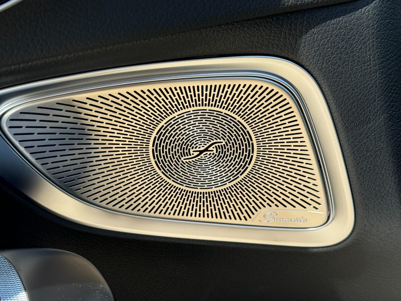 Mercedes-Benz CLE Vehicle Full-screen Gallery Image 25