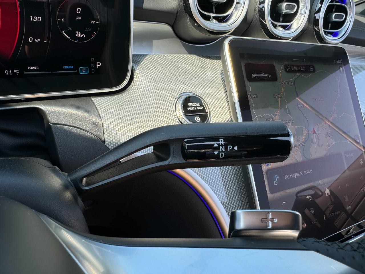 Mercedes-Benz CLE Vehicle Full-screen Gallery Image 34