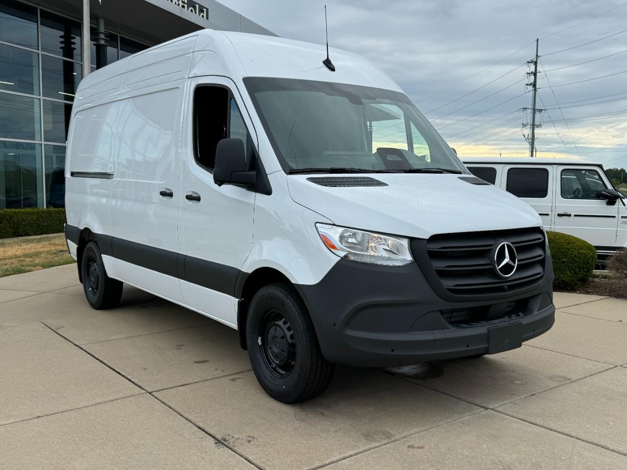 Mercedes-Benz Sprinter Cargo Van Vehicle Full-screen Gallery Image 6