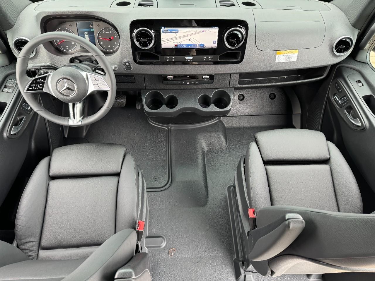 Mercedes-Benz Sprinter Cargo Van Vehicle Full-screen Gallery Image 12