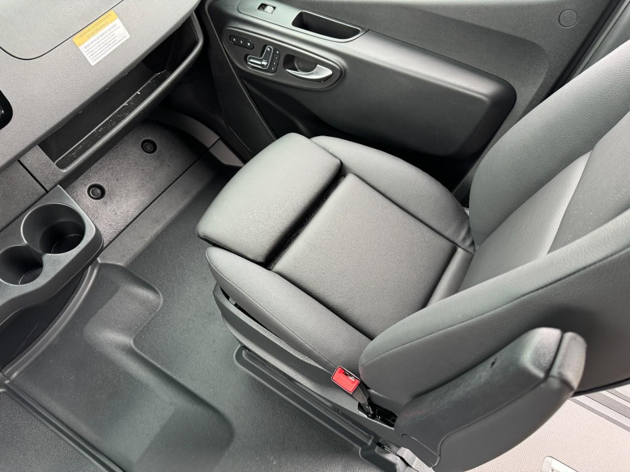 Mercedes-Benz Sprinter Cargo Van Vehicle Full-screen Gallery Image 16