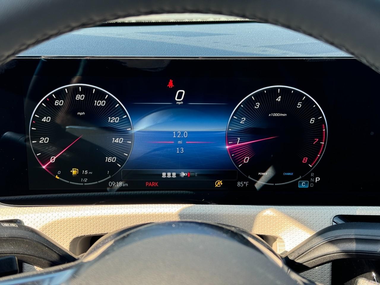 Mercedes-Benz CLA Vehicle Full-screen Gallery Image 34