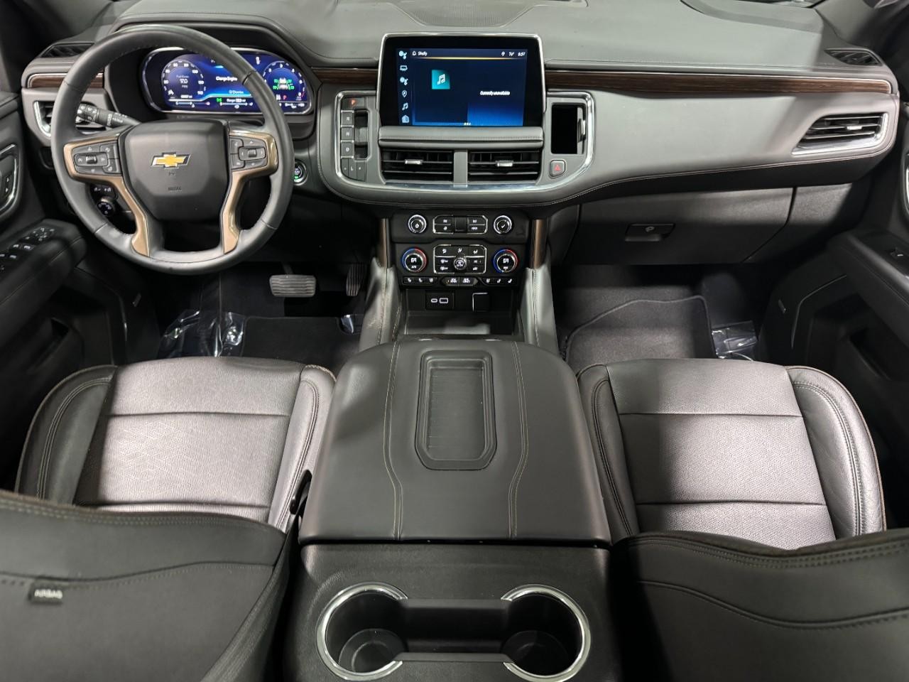 Chevrolet Tahoe Vehicle Full-screen Gallery Image 15