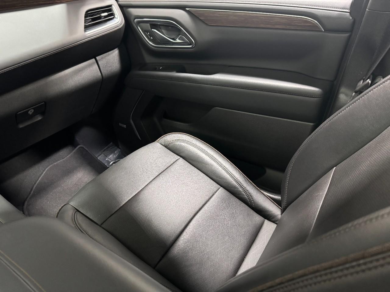 Chevrolet Tahoe Vehicle Full-screen Gallery Image 20