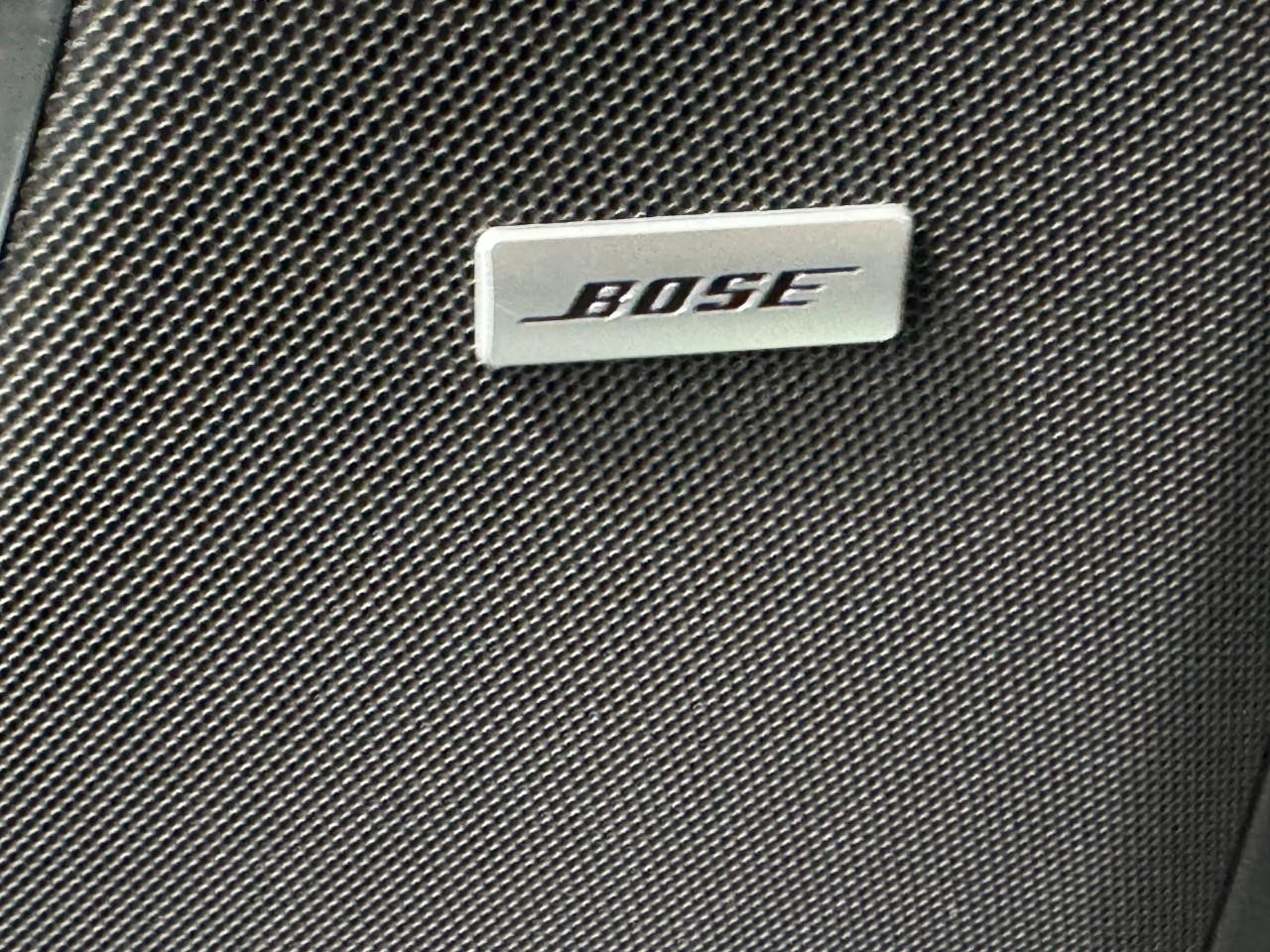 Chevrolet Tahoe Vehicle Full-screen Gallery Image 28