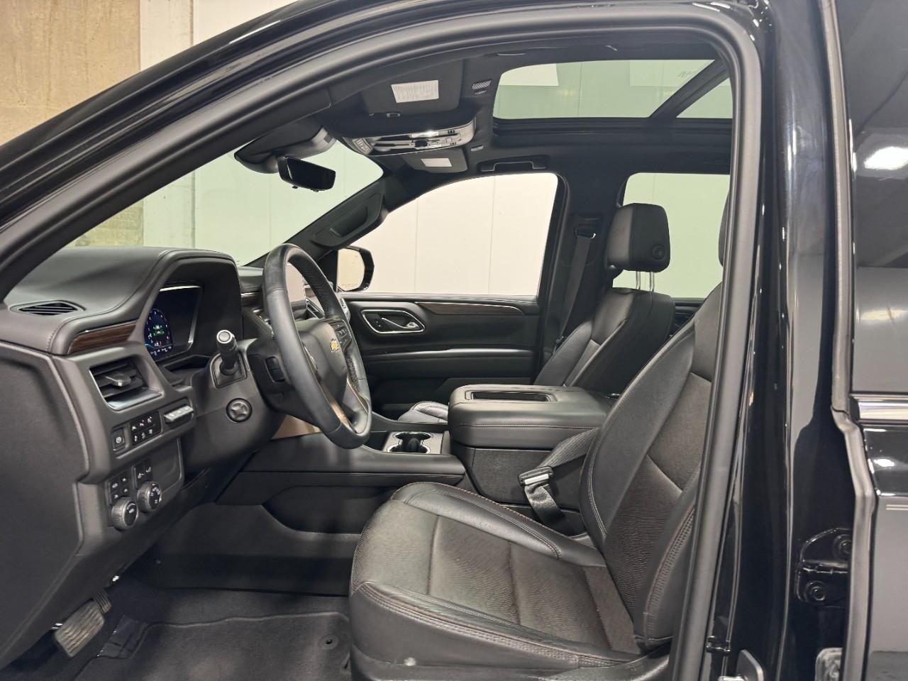 Chevrolet Tahoe Vehicle Full-screen Gallery Image 29