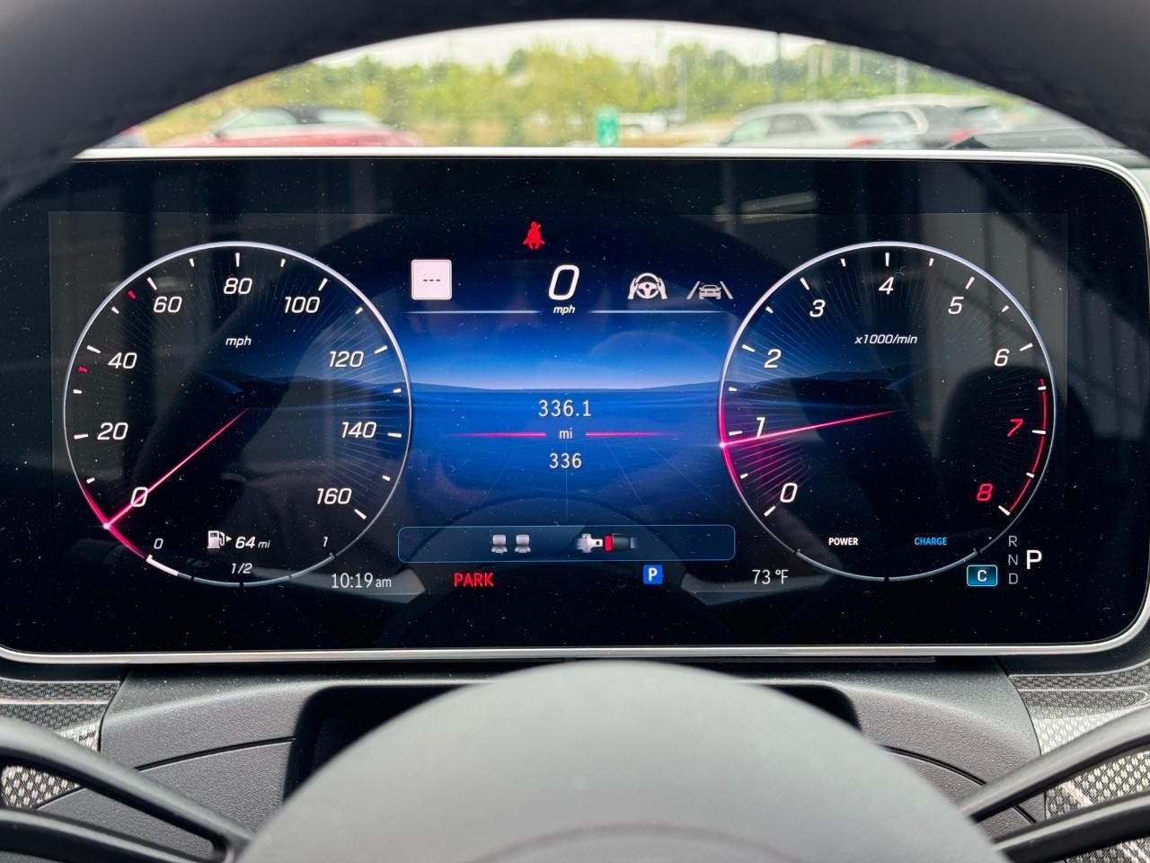 Mercedes-Benz CLE Vehicle Full-screen Gallery Image 31