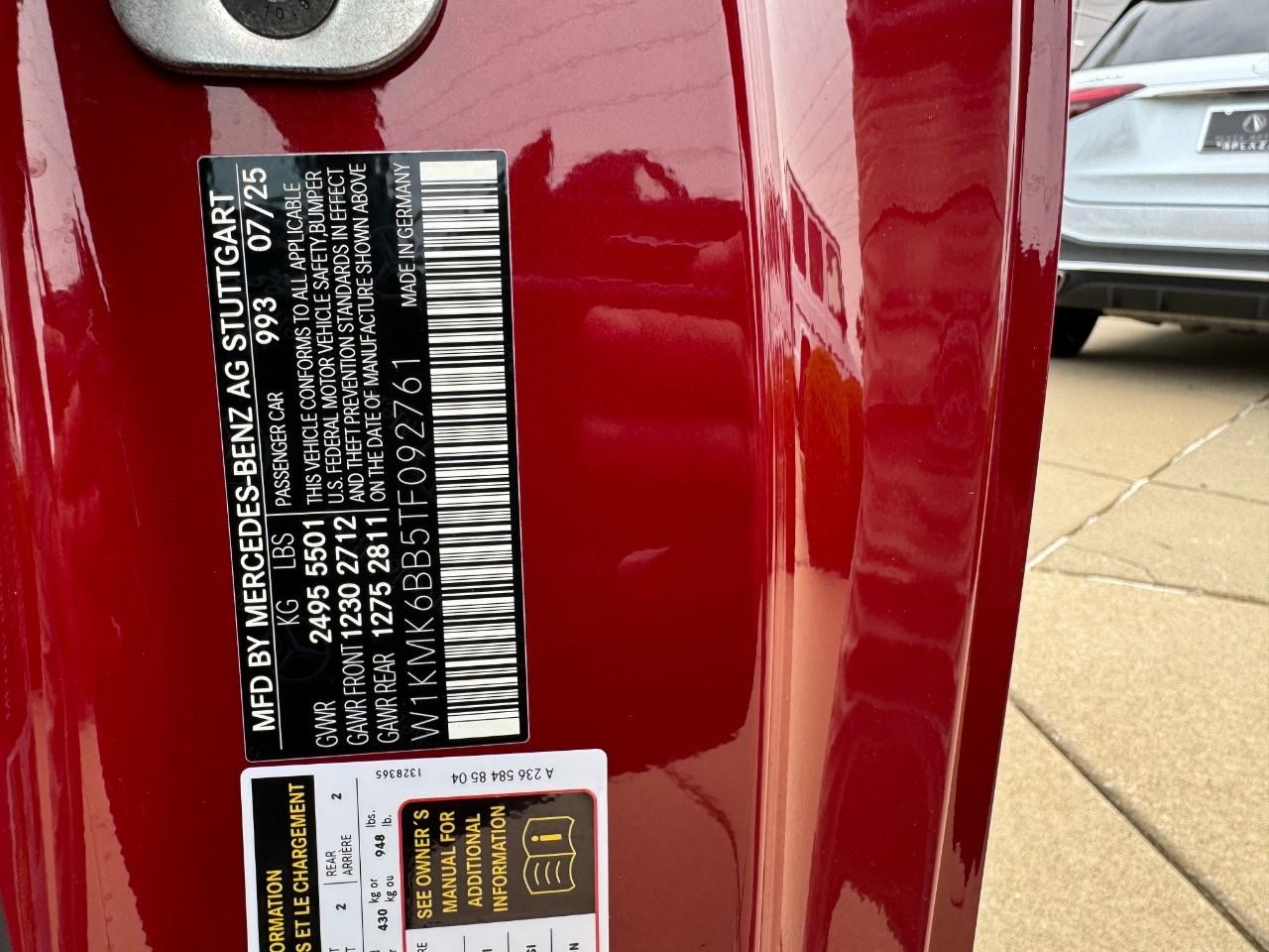 Mercedes-Benz CLE Vehicle Full-screen Gallery Image 36