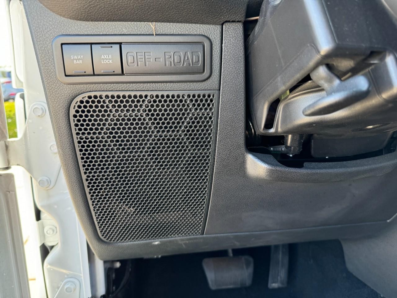 Jeep Wrangler JK Unlimited Vehicle Full-screen Gallery Image 24