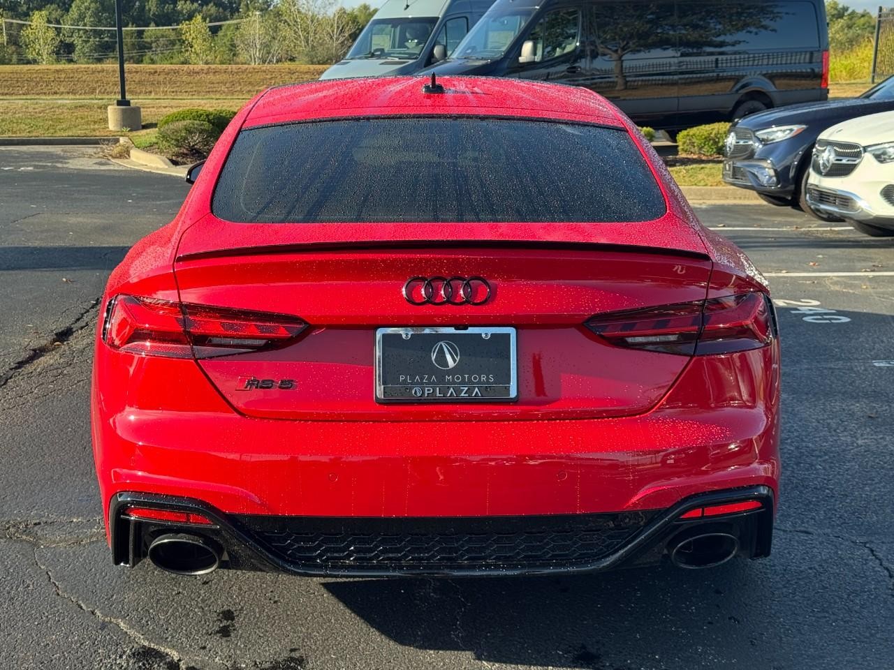 Audi RS 5 Sportback Vehicle Full-screen Gallery Image 4