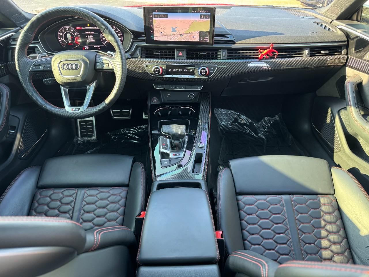 Audi RS 5 Sportback Vehicle Full-screen Gallery Image 13