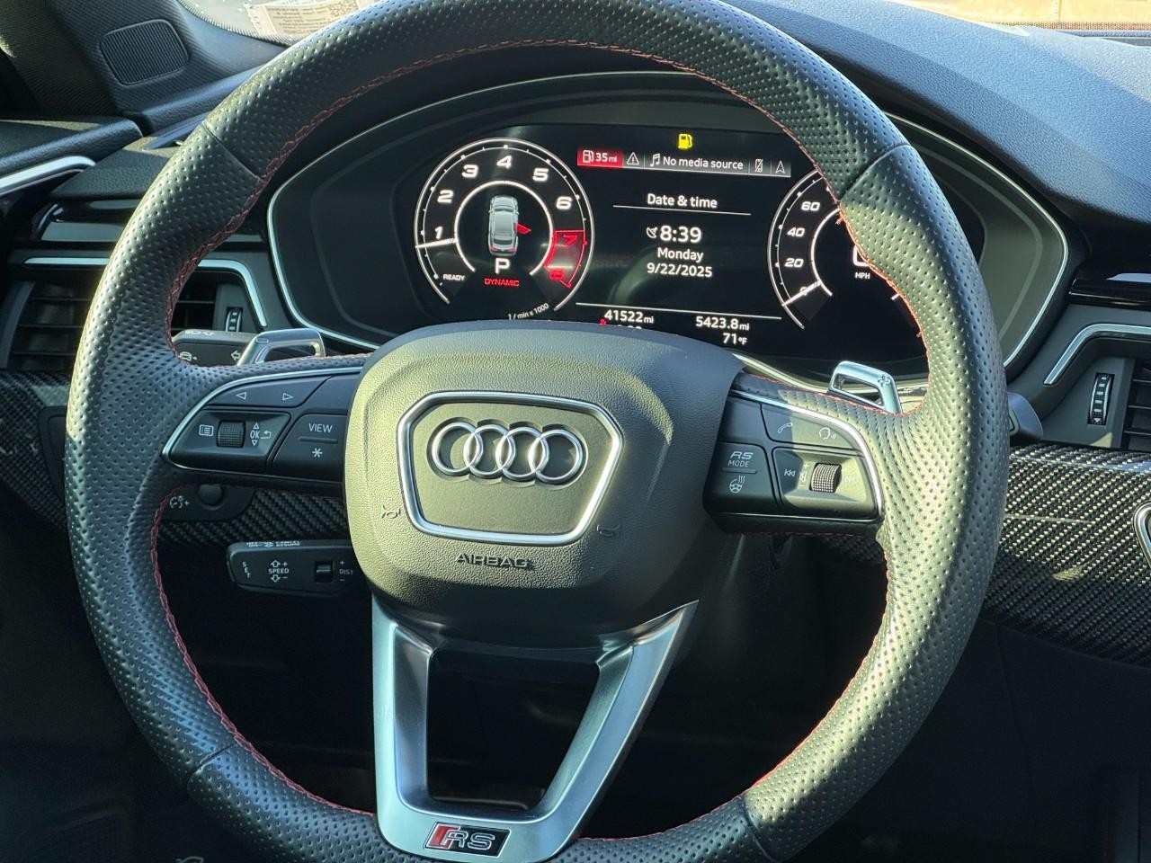 Audi RS 5 Sportback Vehicle Full-screen Gallery Image 14