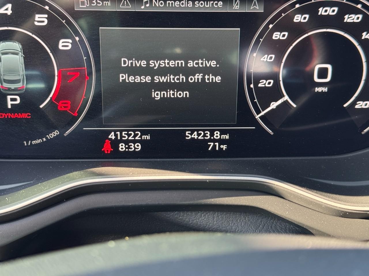 Audi RS 5 Sportback Vehicle Full-screen Gallery Image 22