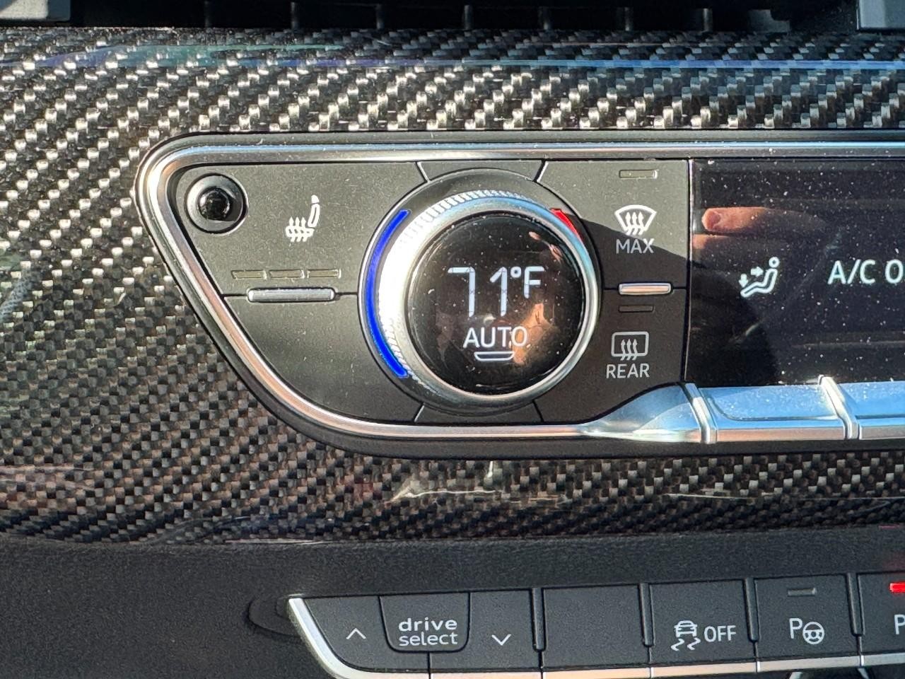 Audi RS 5 Sportback Vehicle Full-screen Gallery Image 25