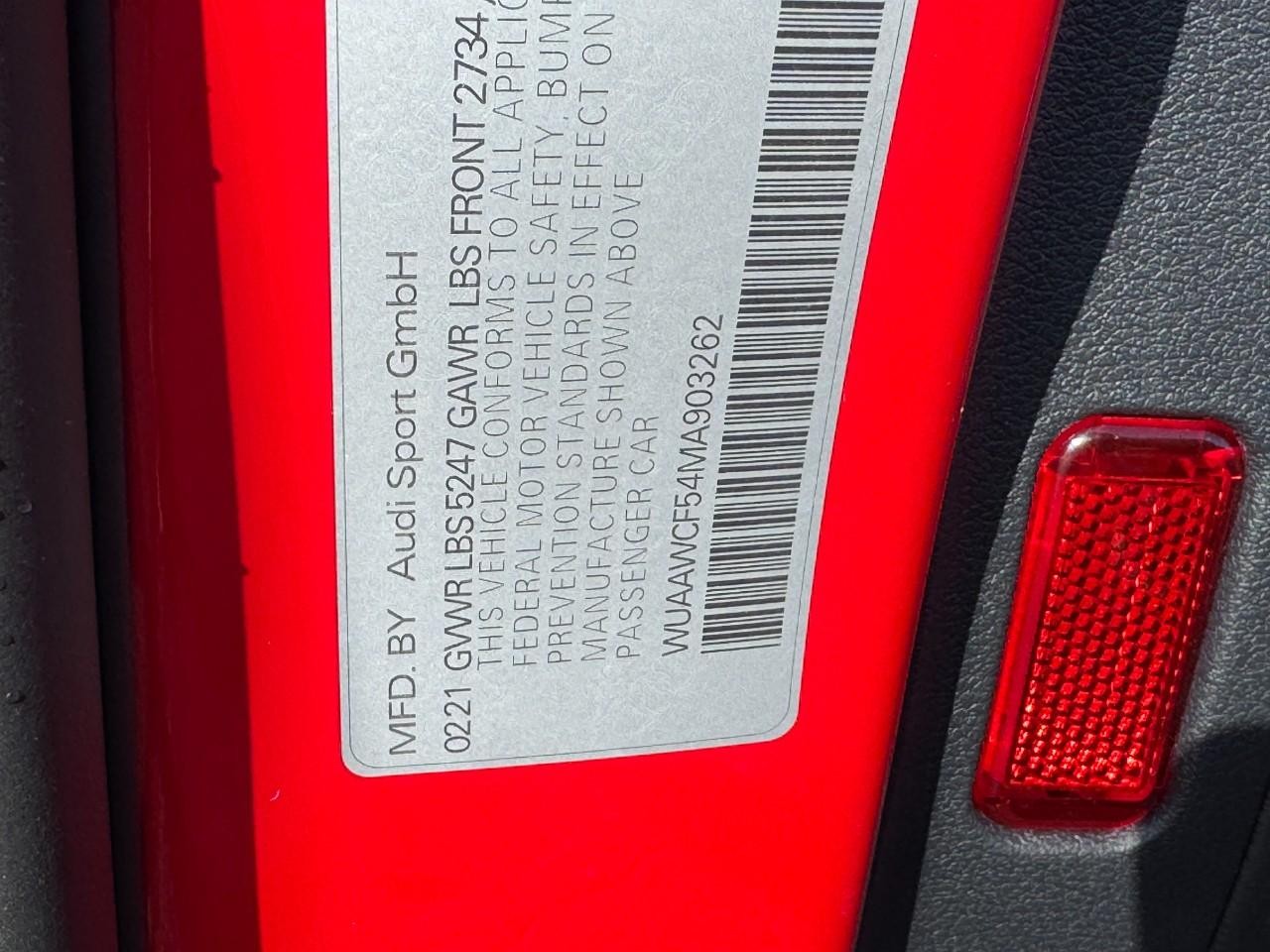 Audi RS 5 Sportback Vehicle Full-screen Gallery Image 32