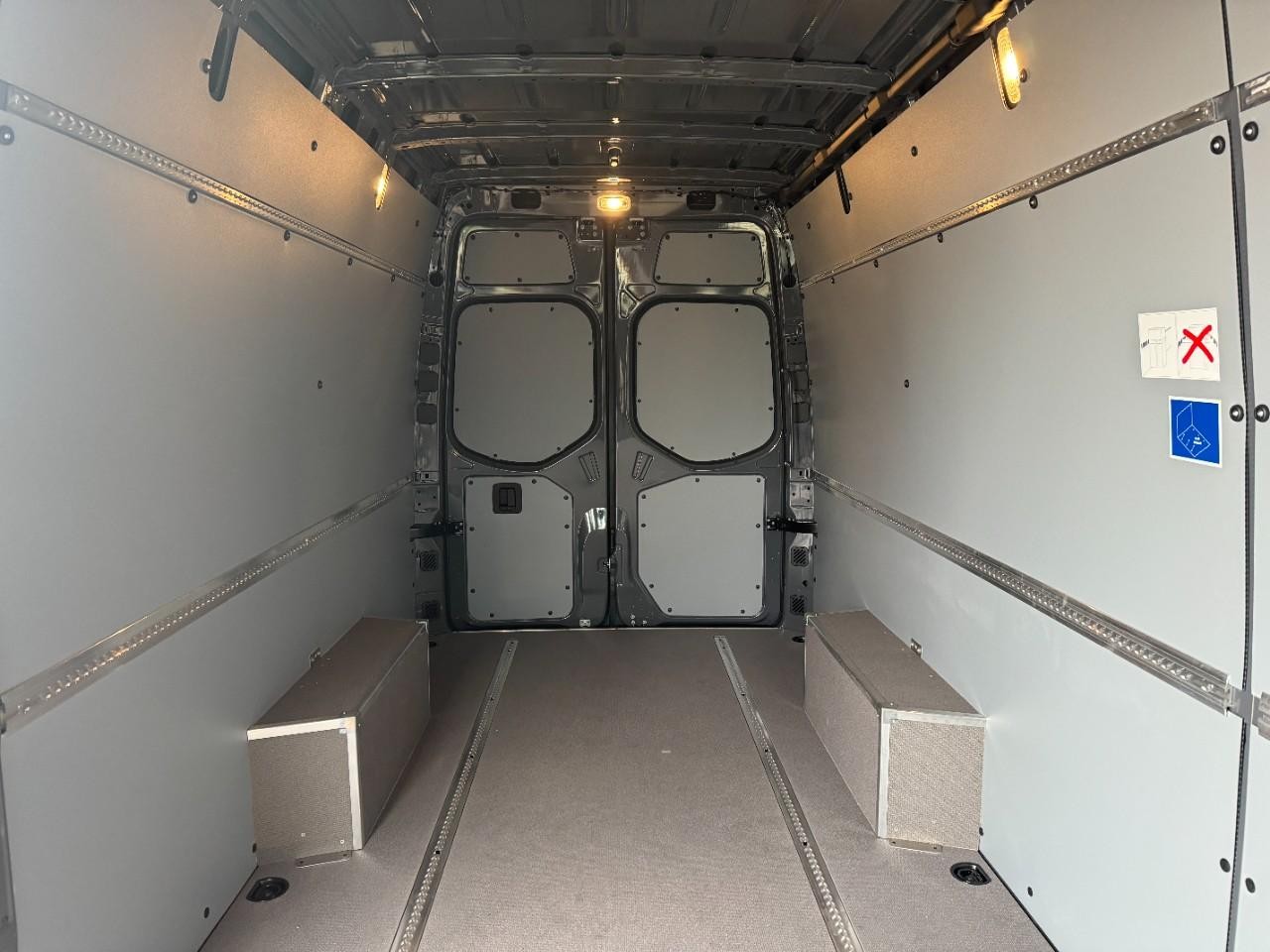 Mercedes-Benz Sprinter Cargo Van Vehicle Full-screen Gallery Image 11