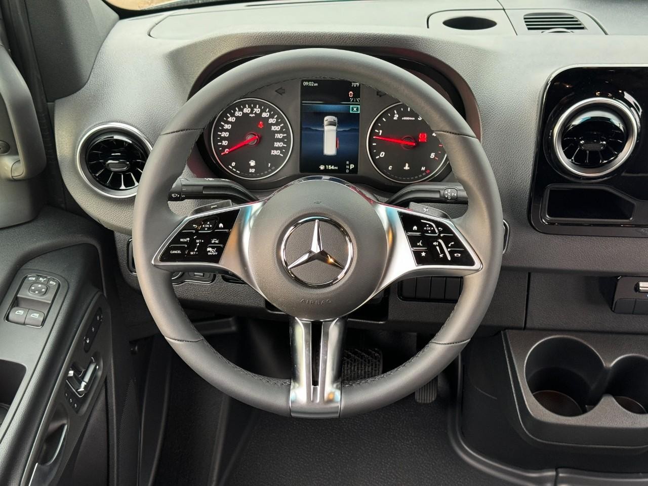 Mercedes-Benz Sprinter Cargo Van Vehicle Full-screen Gallery Image 13