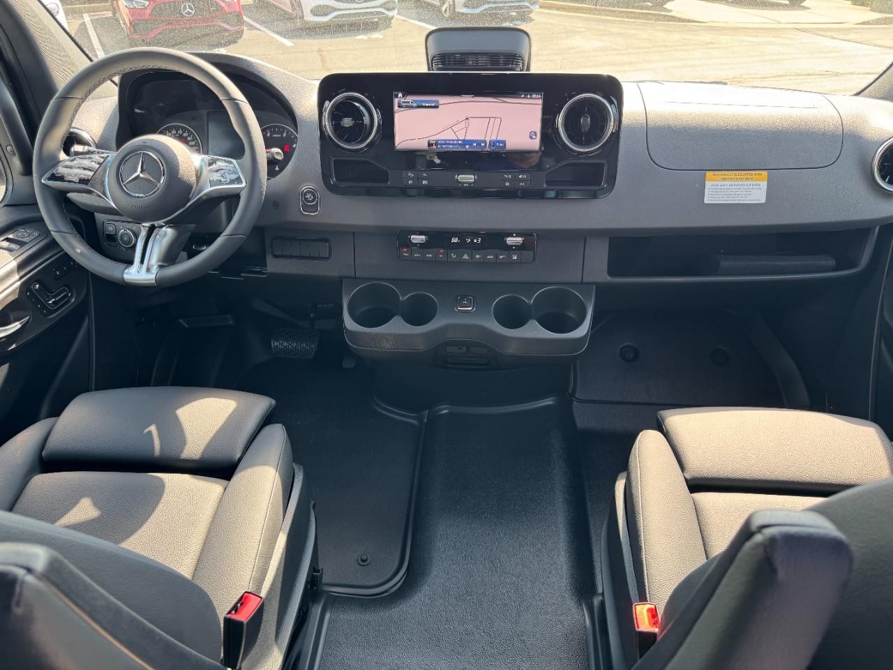 Mercedes-Benz Sprinter Passenger Van Vehicle Full-screen Gallery Image 16