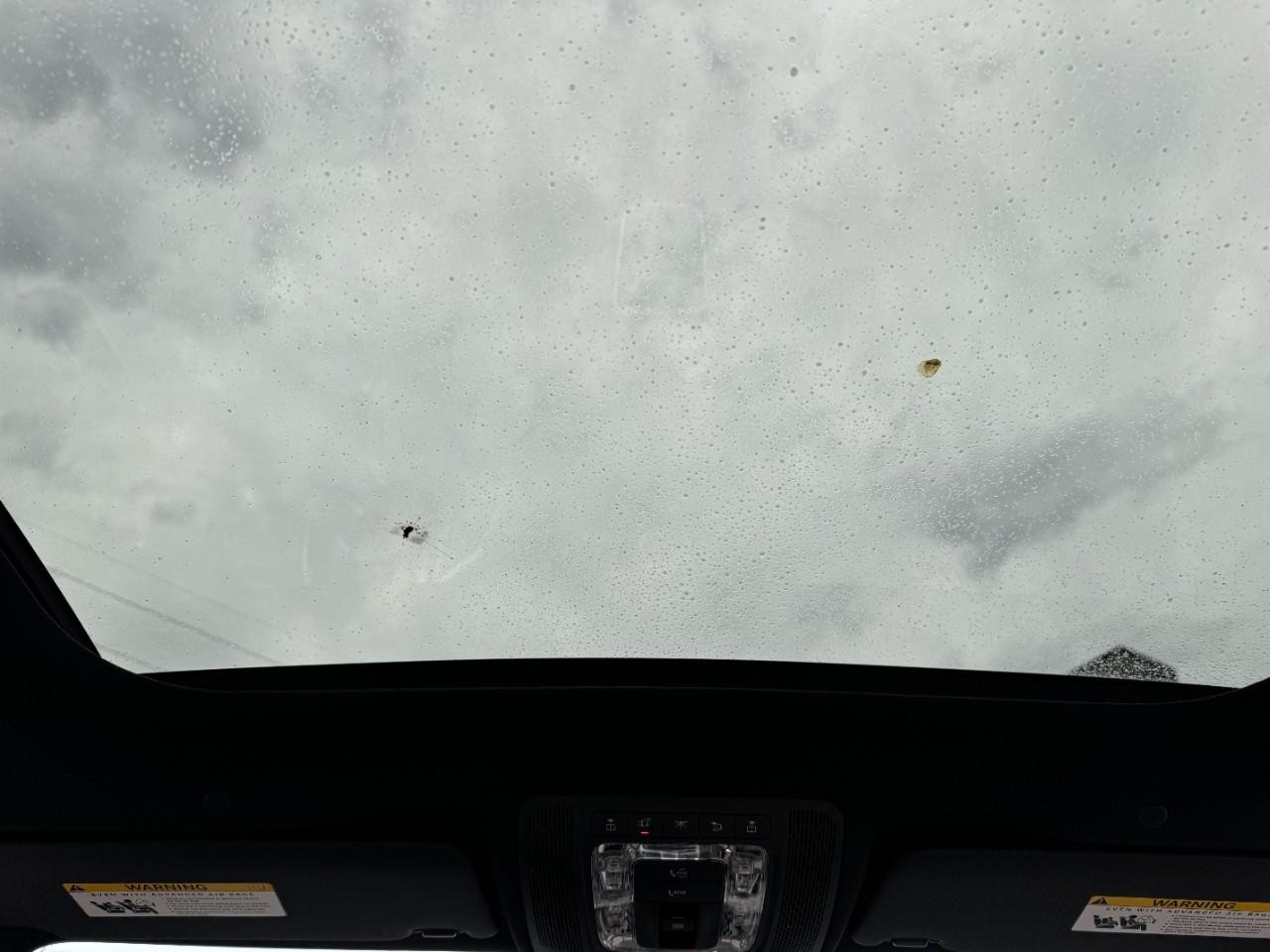 Mercedes-Benz CLA Vehicle Full-screen Gallery Image 11