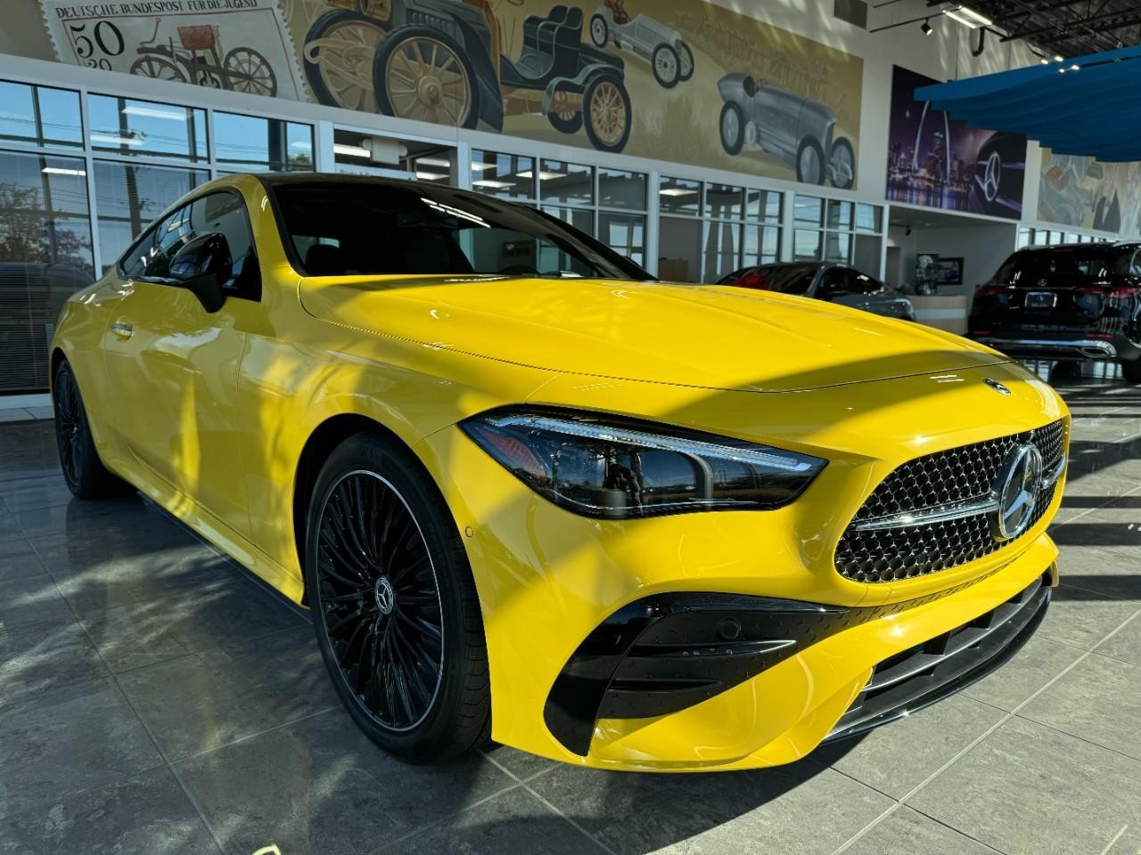 Mercedes-Benz CLE Vehicle Full-screen Gallery Image 6