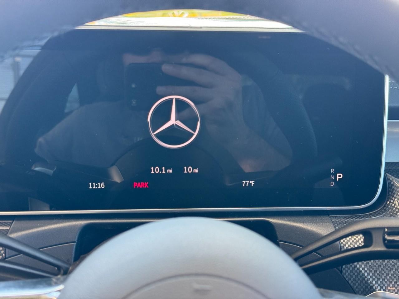 Mercedes-Benz CLE Vehicle Full-screen Gallery Image 33