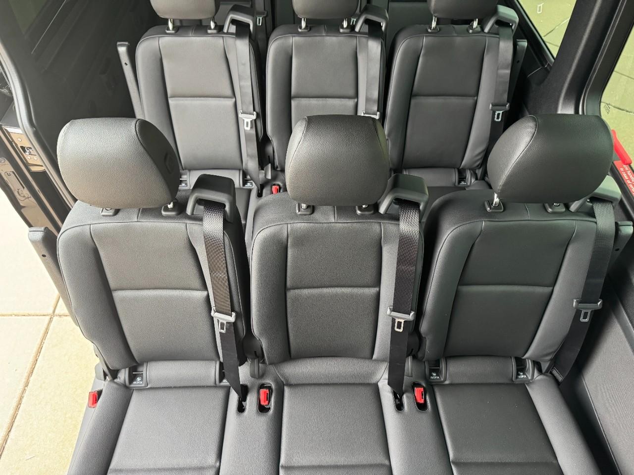 Mercedes-Benz Sprinter Passenger Van Vehicle Full-screen Gallery Image 12