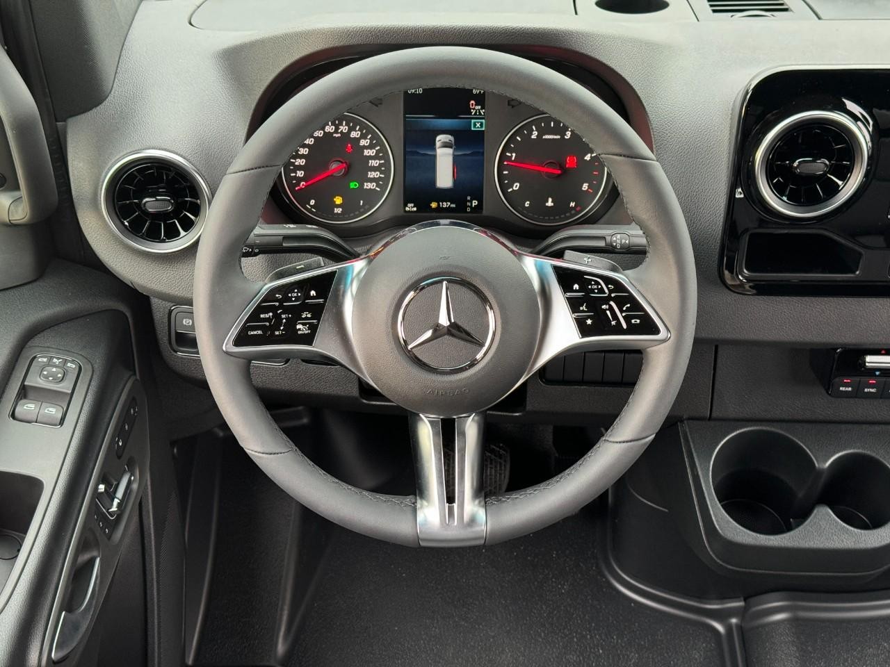 Mercedes-Benz Sprinter Passenger Van Vehicle Full-screen Gallery Image 14