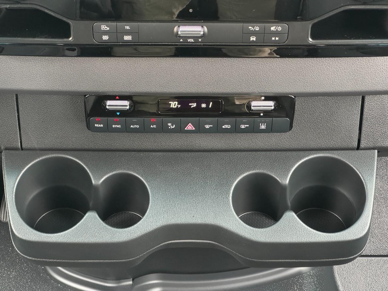 Mercedes-Benz Sprinter Passenger Van Vehicle Full-screen Gallery Image 16