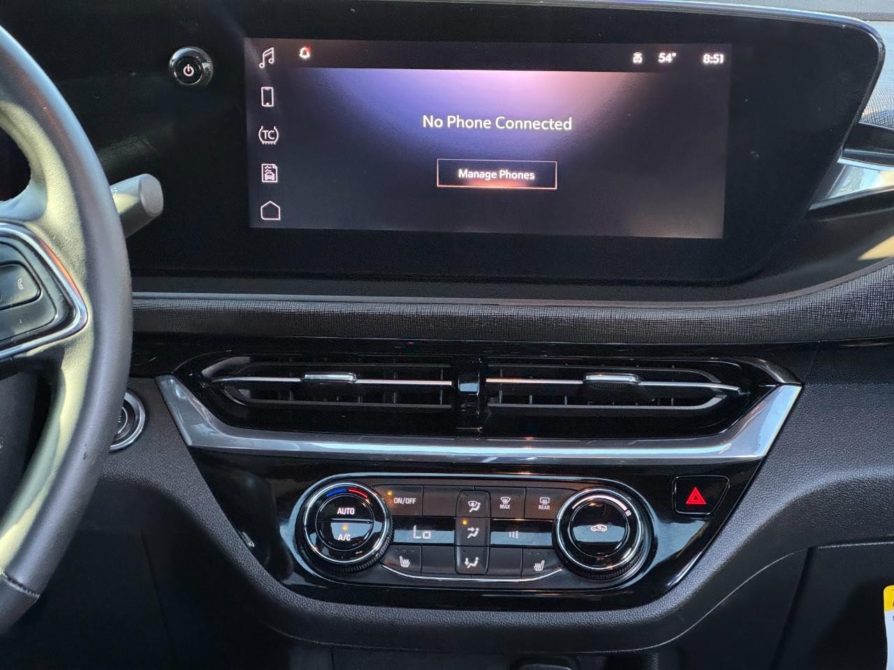 Buick Envista Vehicle Full-screen Gallery Image 15