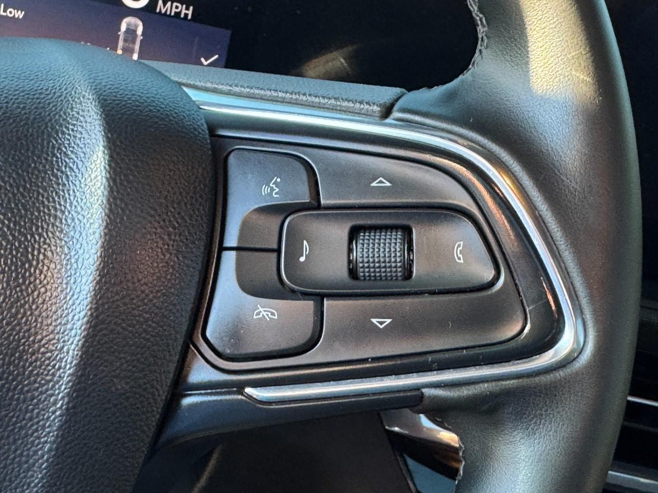 Buick Envista Vehicle Full-screen Gallery Image 20