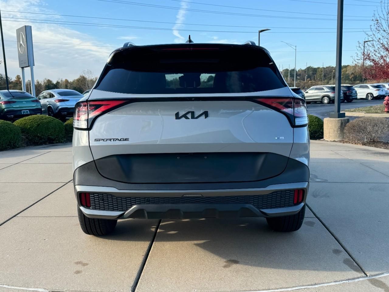 Kia Sportage Vehicle Full-screen Gallery Image 9