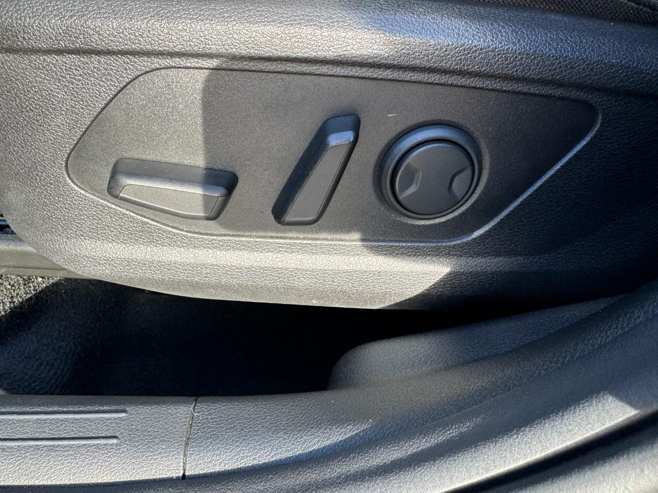 Kia Sportage Vehicle Full-screen Gallery Image 27