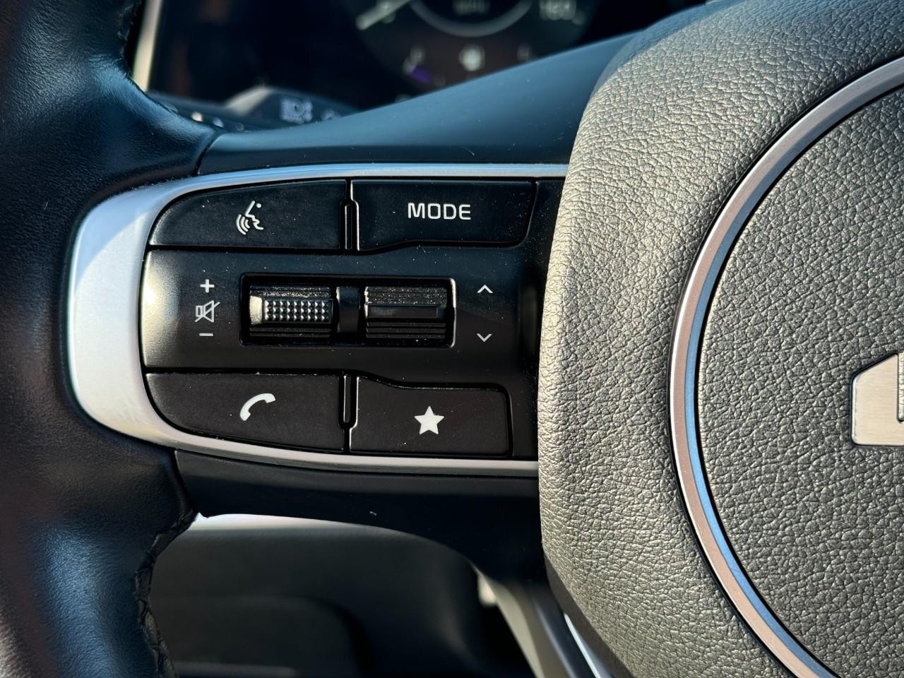 Kia Sportage Vehicle Full-screen Gallery Image 29