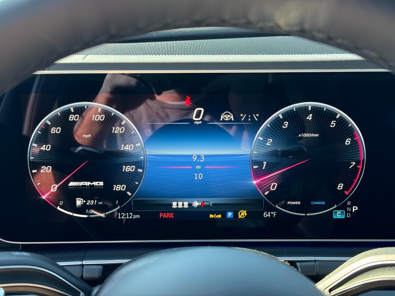 Mercedes-Benz GLE Vehicle Full-screen Gallery Image 33