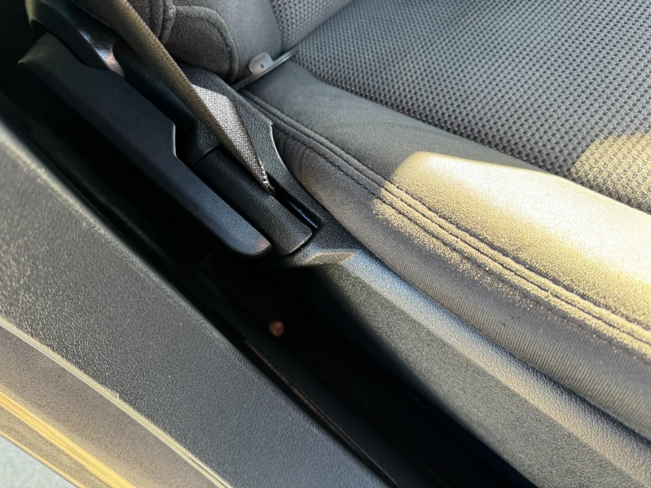 Jeep Patriot Vehicle Full-screen Gallery Image 19