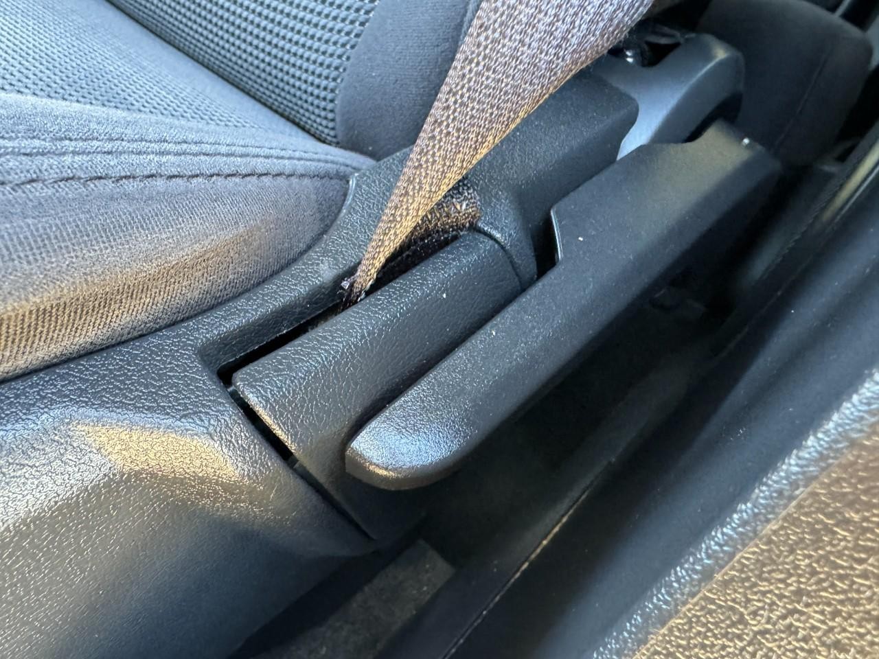 Jeep Patriot Vehicle Full-screen Gallery Image 24